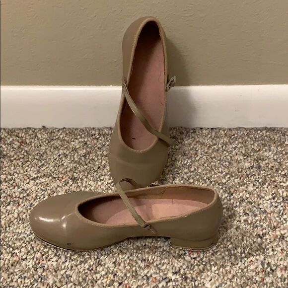 ✨👯‍♀️ Bloch Tan Buckle Tap Shoes – Gently Used, Great Sound, Size Up! Size 9 - Picture 5 of 6